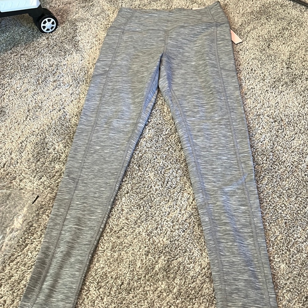 Victoria’s Secret Leggings. Never worn. Tags still on.